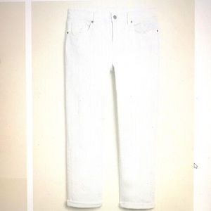 Old Navy Boyfriend Jean White 10 Average .
